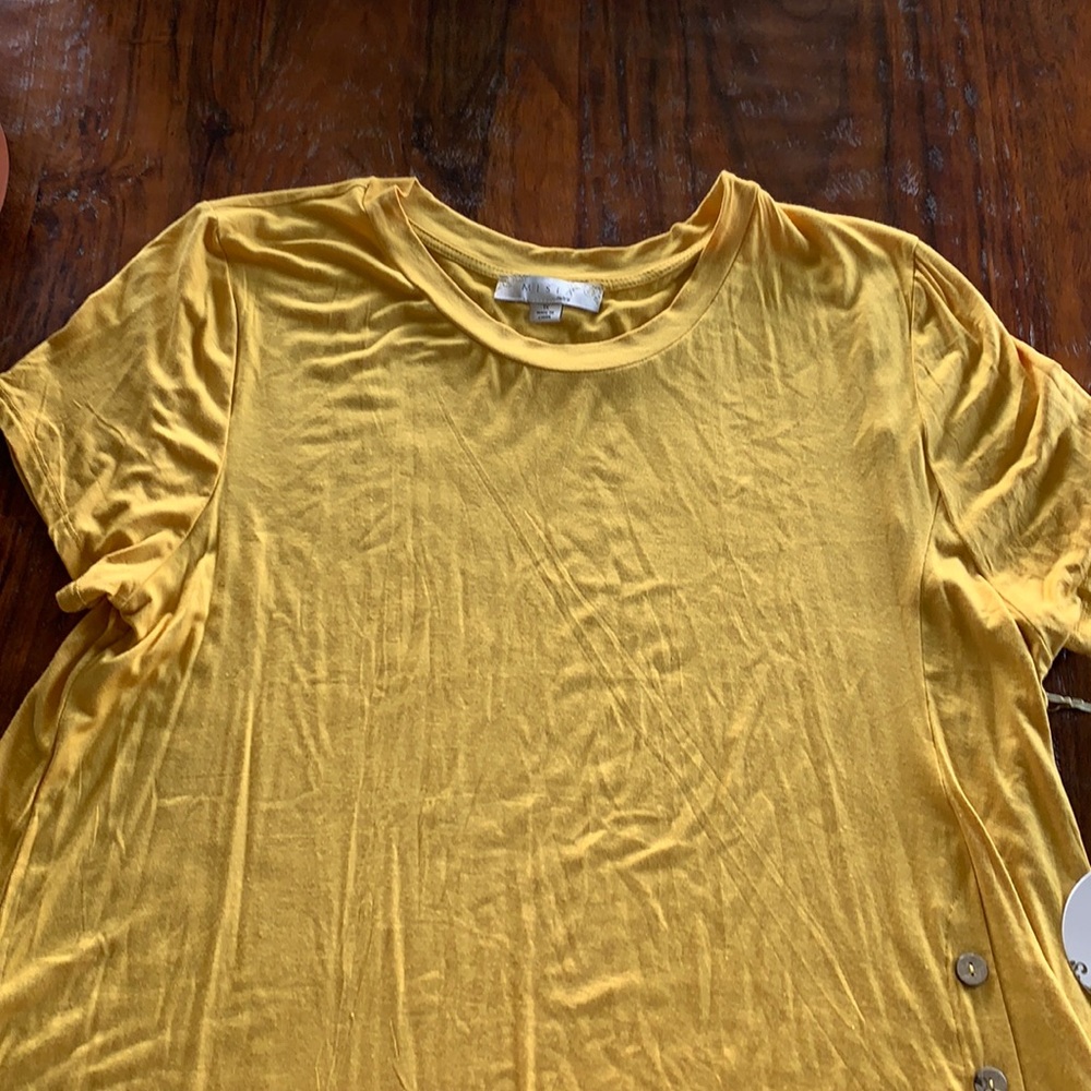 yellow tunic top with asymmetrical hem size 1x